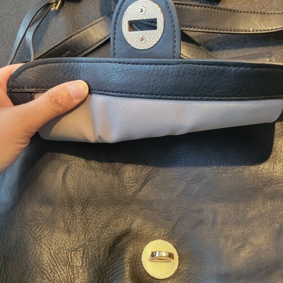 KGB Studio Black Vinyl Satchel - BRAND NEW, NEVER USED - Picture 4 of 14